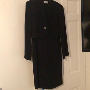 LIZ CLAIBORNE 2 Piece Black Dress Set